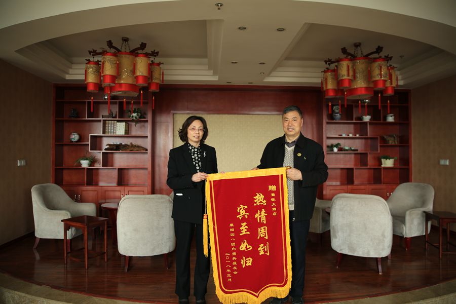 1523262626532071.jpg 1_副本.jpg