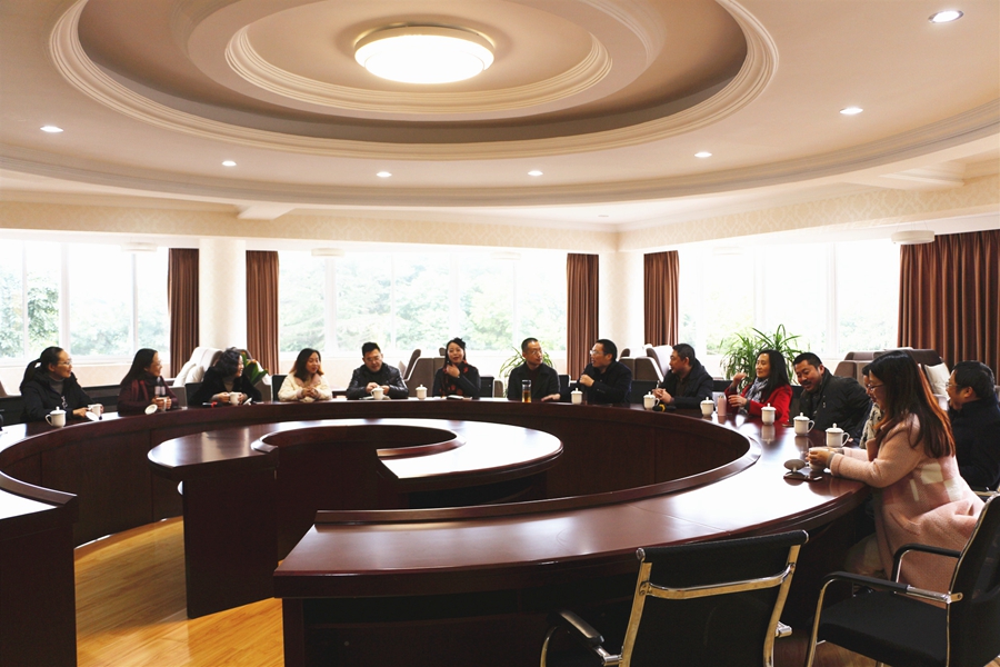 1544408327248826.jpg IMG_6206.JPG