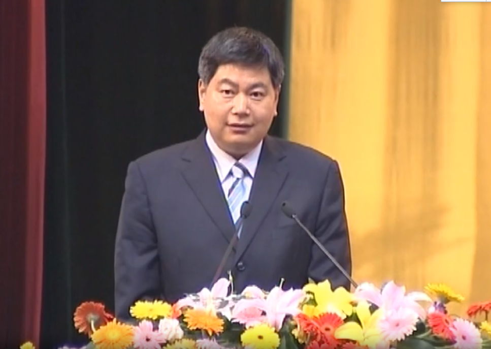 蘇華出席全省職業教育攻堅動員大會并發言